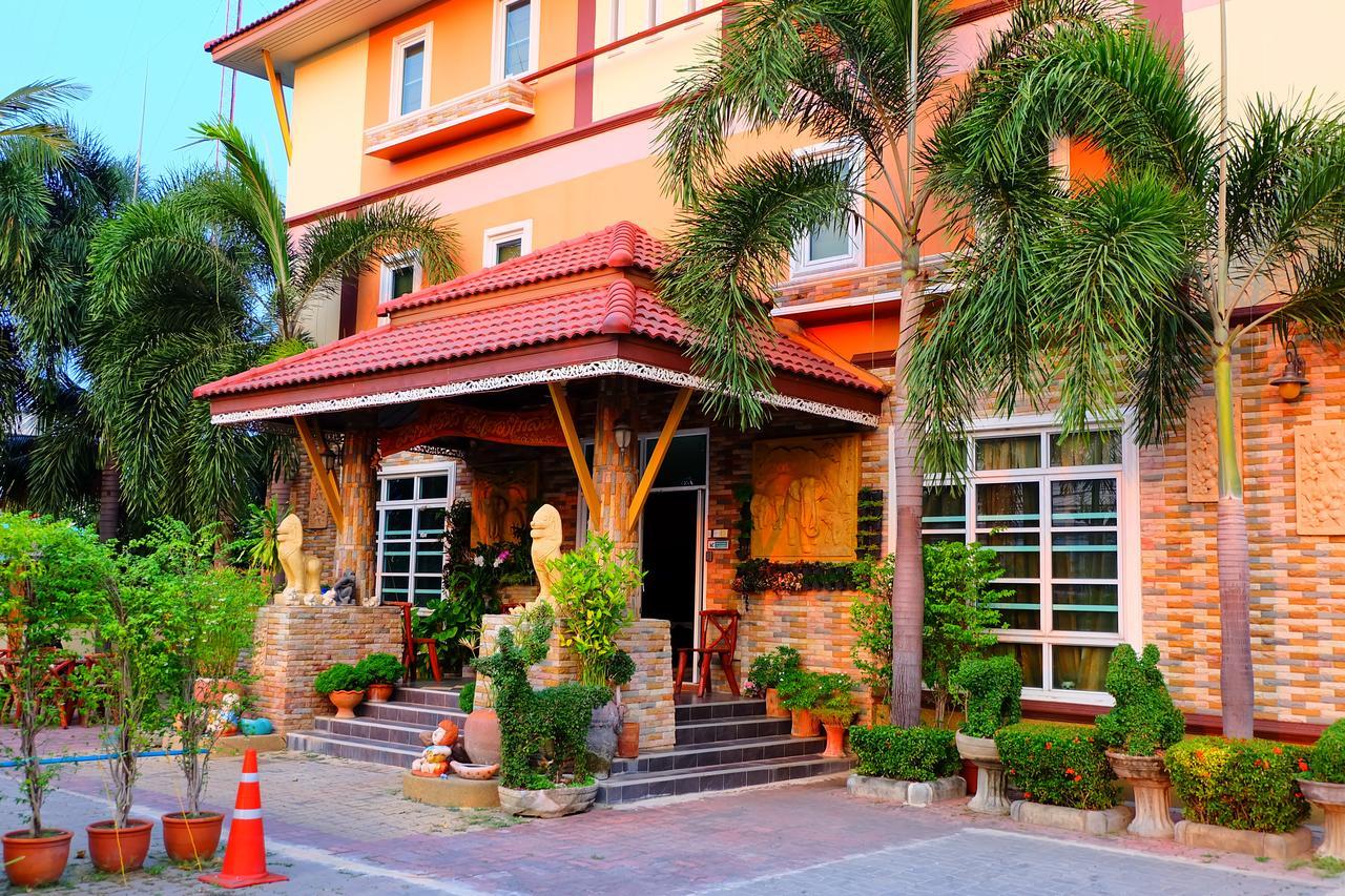 Siam House Interplace Lop Buri Εξωτερικό φωτογραφία
